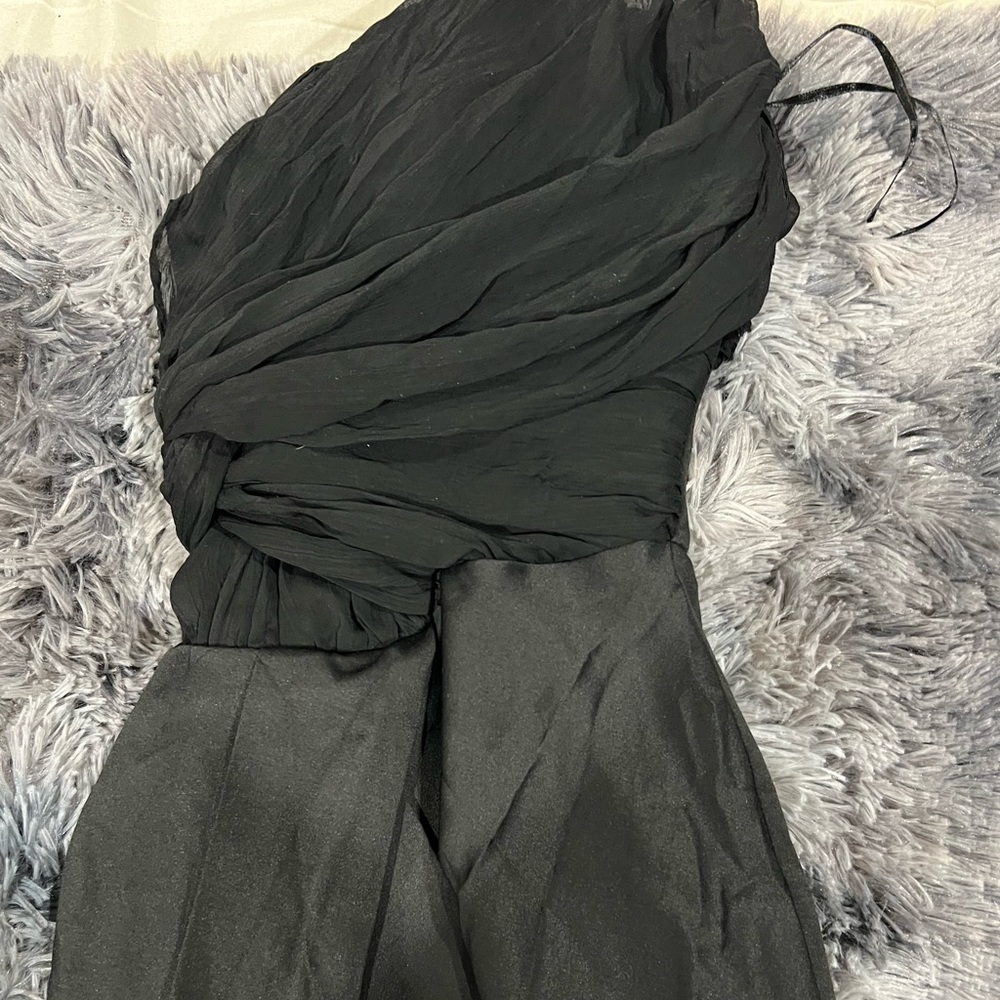 Super cute black dress - Picture 1 of 4